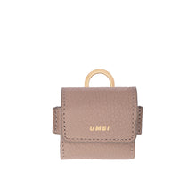 Upload image to Gallery viewer, YOUZ. Kişiselleştirilebilir Deri AirPods Kılıfı BEJ